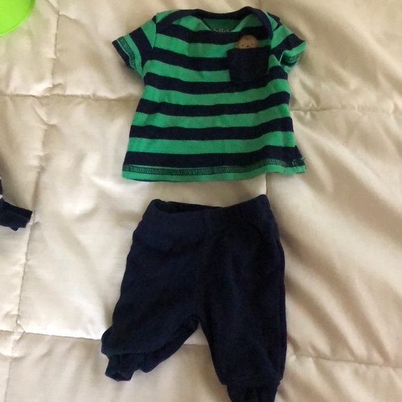 Matching sets - Picture 5 of 7